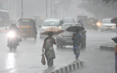 TN Weather: பலத்த காற்றுடன் மழை வெளுத்து வாங்கும்.. வானிலை மையம் எச்சரிக்கை!