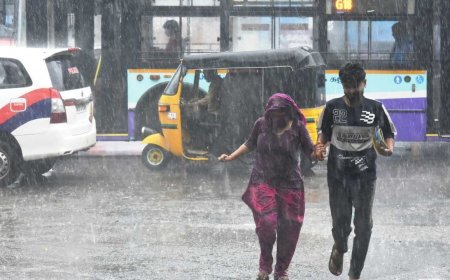 Weather Update: 14 மாவட்டங்களில் வெளுத்து வாங்கப்போகும் மழை.. வானிலை மையம் வார்னிங்!