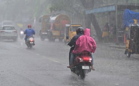 Weather Update: 6 மாவட்டங்களில் கனமழை வெளுத்து வாங்கும்.. வானிலை மையம் எச்சரிக்கை!