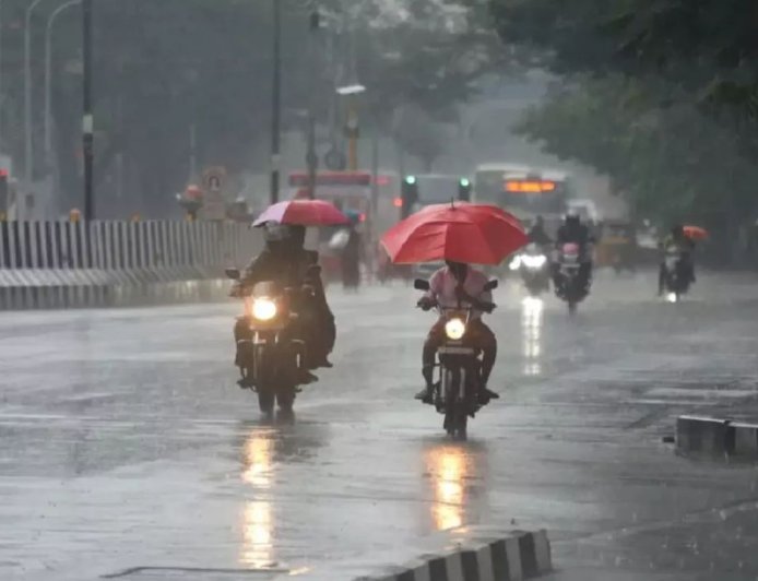 TN Weather: எந்தெந்த மாவட்டங்களில் மழை வெளுத்து வாங்கும்.. வெளியான வானிலை அப்டேட்!
