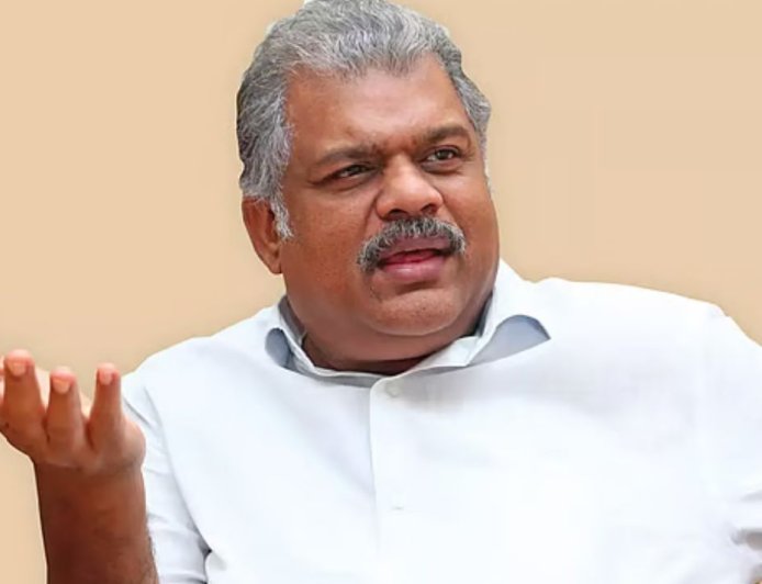 கட்சி போணியாகவில்லை... காங்கிரஸுடன் இணையும் த.மா.கா? சோர்ந்துபோன வாசன்!
