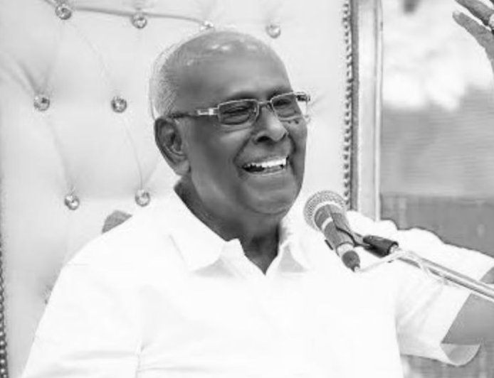 பட்டிமன்றத்தின் குரல் ஓய்ந்தது... அரசு மரியாதையுடன் சாலமன் பாப்பையா உடல் தகனம்!