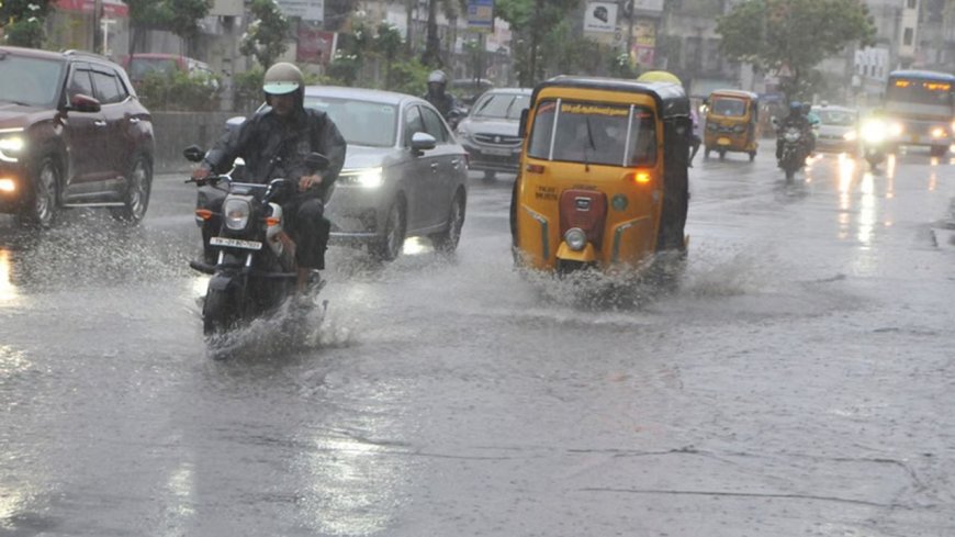 TN Weather: 4 மாவட்டங்களுக்கு கனமழை எச்சரிக்கை.. வானிலை மையம் தகவல்!