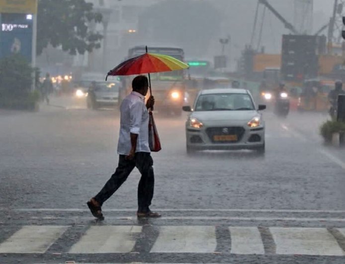 TN Weather: 9 மாவட்டங்களில் இடி மின்னலுடன் மழை வெளுத்து வாங்கும்.. வானிலை மையம் வார்னிங்!