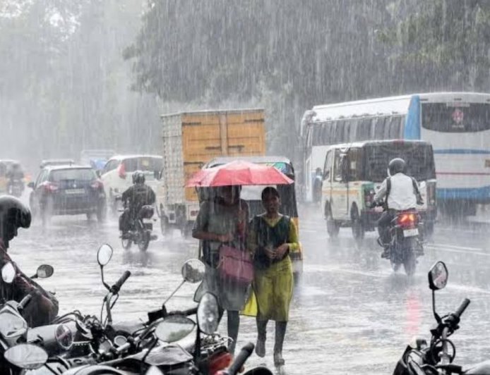 29 மாவட்டங்களில் வெளுத்து வாங்கப்போகும் கனமழை... வானிலை ஆய்வு மையம் எச்சரிக்கை!