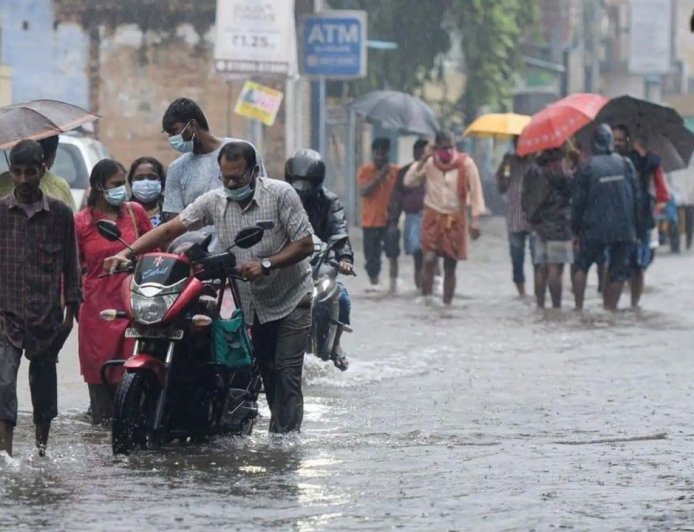 TN Weather: 6 மாவட்டங்களுக்கு மிக கனமழை எச்சரிக்கை.. வானிலை மையம் தகவல்!